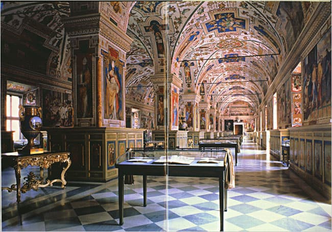 Vaticano-Biblioteca2