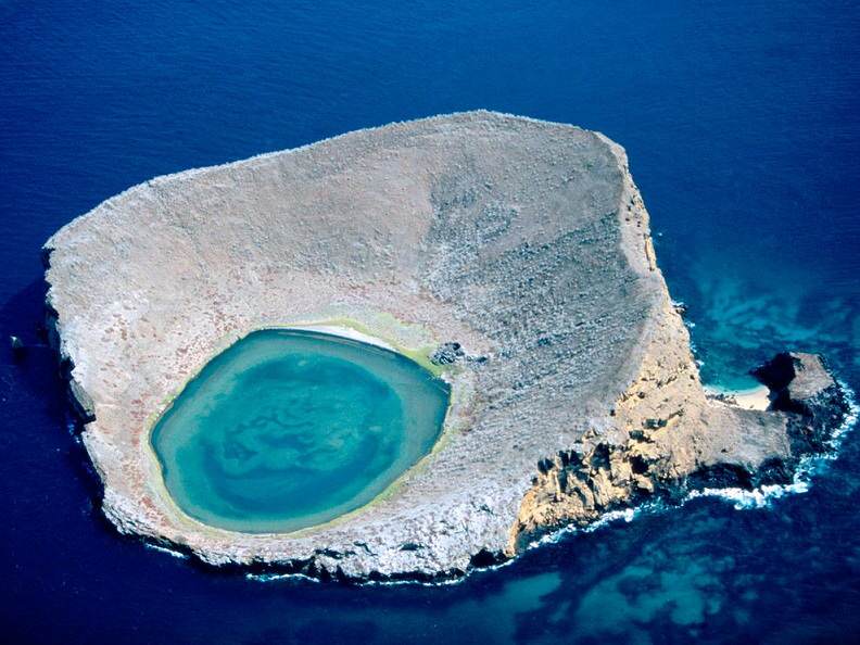 blue-lagoon-galapagos-islands-ecuador