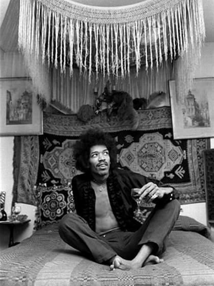 Jimi-at-home