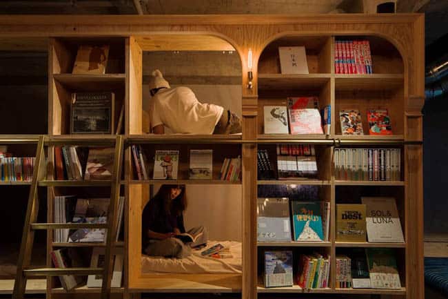 Hostel em Tóquio reúne 1.700 livros para amantes da literatura