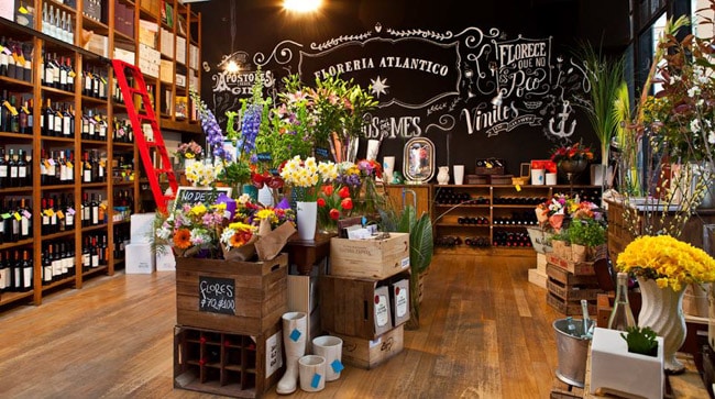Bar escondido no subsolo de uma floricultura está entre os melhores de Buenos Aires
