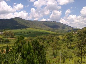 A apenas 60 km de São Paulo, Atibaia agrada casais, famílias e aventureiros