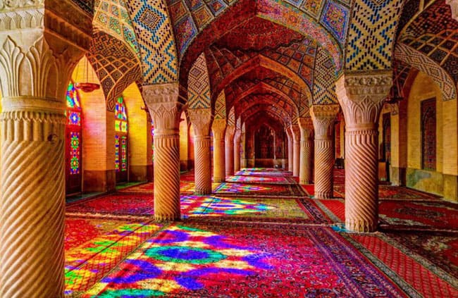 Conheça as mesquitas mais lindas do mundo e se apaixone por arquitetura