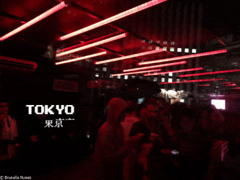 Tokyo 東 京 - São 14 horas seguidas de festas, karaokê e