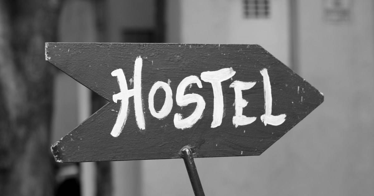 Ficar em hostel é seguro? Dicas para escolher um albergue sem perrengue