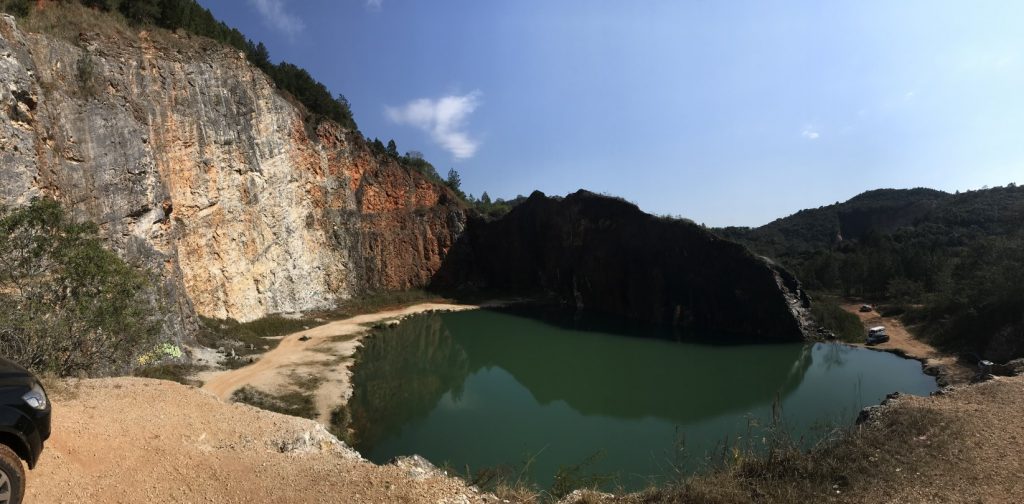 Pedreira da Lagoa Azul em Campo Magro