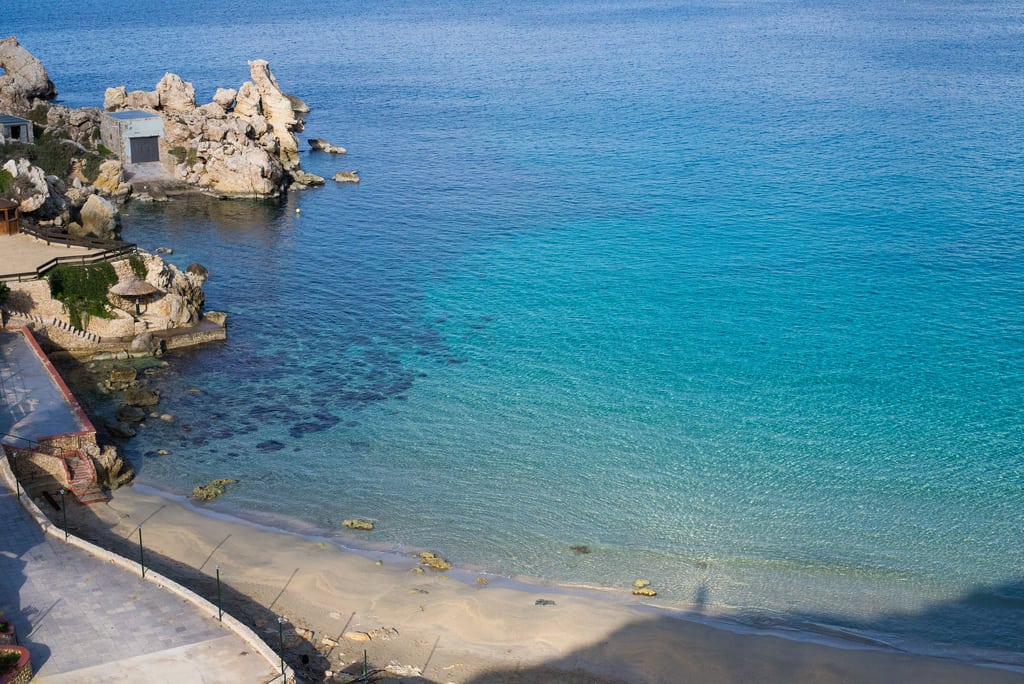 praias paradisiacas em malta