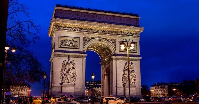 Arco do Triunfo em Paris: tudo o que você precisa saber para visitar o monumento