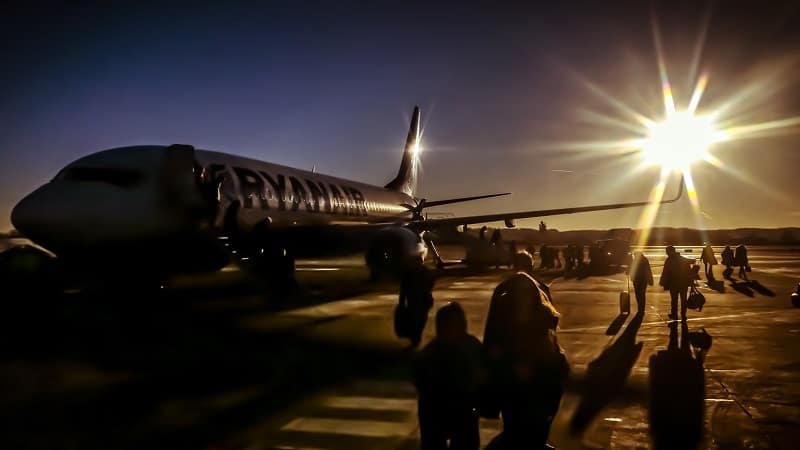 Guia prático para viajar com companhias aéreas low cost na Europa