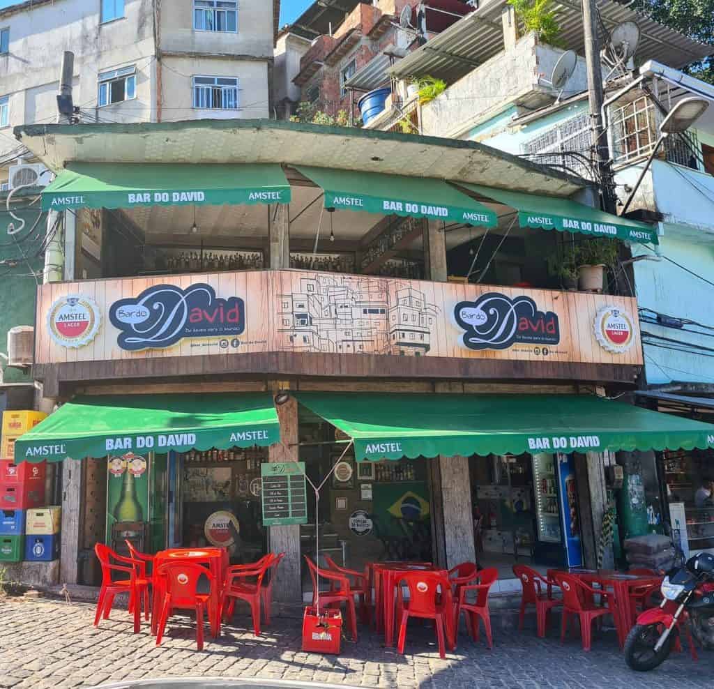 Mais de 100 endereços de bares para comer e beber no Rio