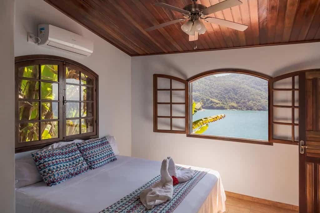 Hotel em Ilha Grande com vista espetacular!