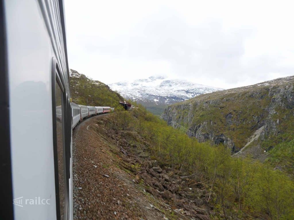 Trem que vai da Suécia para a Noruega