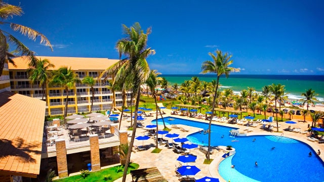 Hotel frente ao mar em Salvador com desconto de 50% na diária