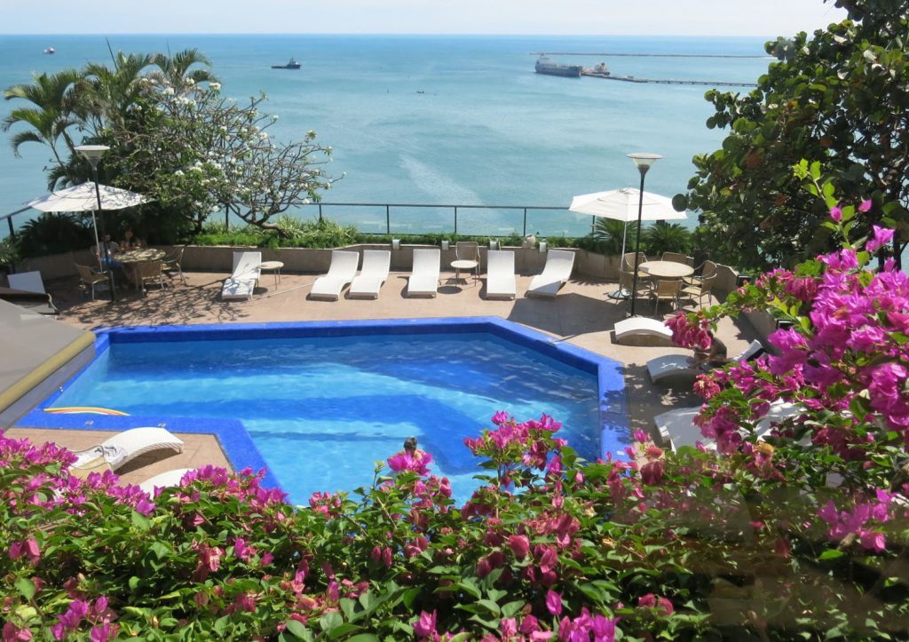 Vista da piscina da hospedagem em Fortaleza/Foto:Divulgação Hotel Gran Marquise