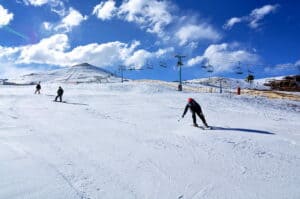 Quer saber como e onde esquiar no Chile? Confira as melhores opções!