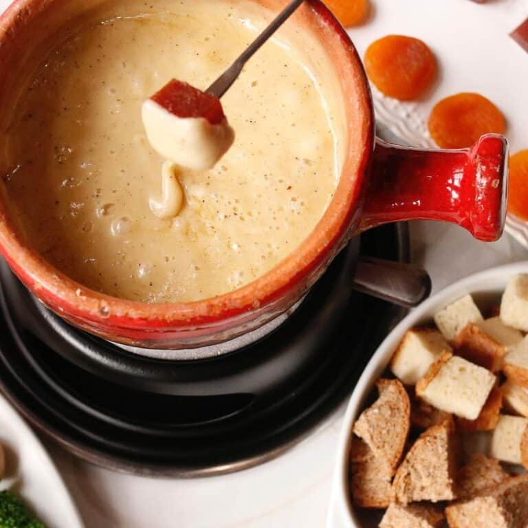 Restaurantes em Gramado: fondue, massas e pizzaria temática te esperam