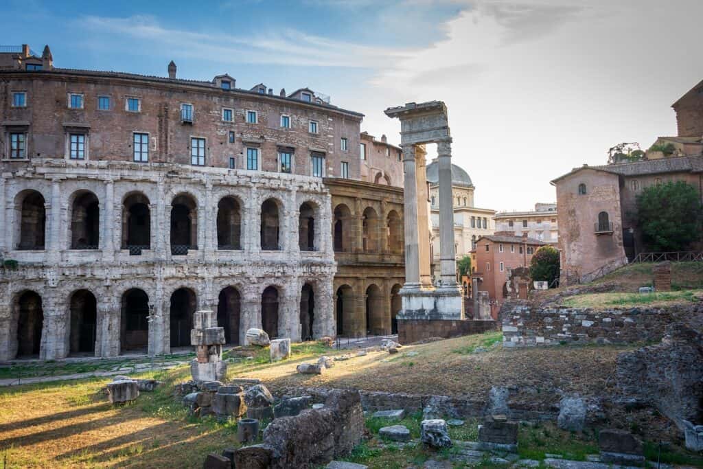 alugar carro em Roma