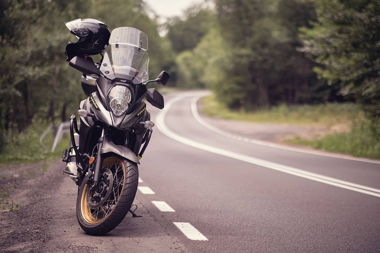 Lugares para viajar de moto interior SP: destinos imperdíveis para seu roteiro