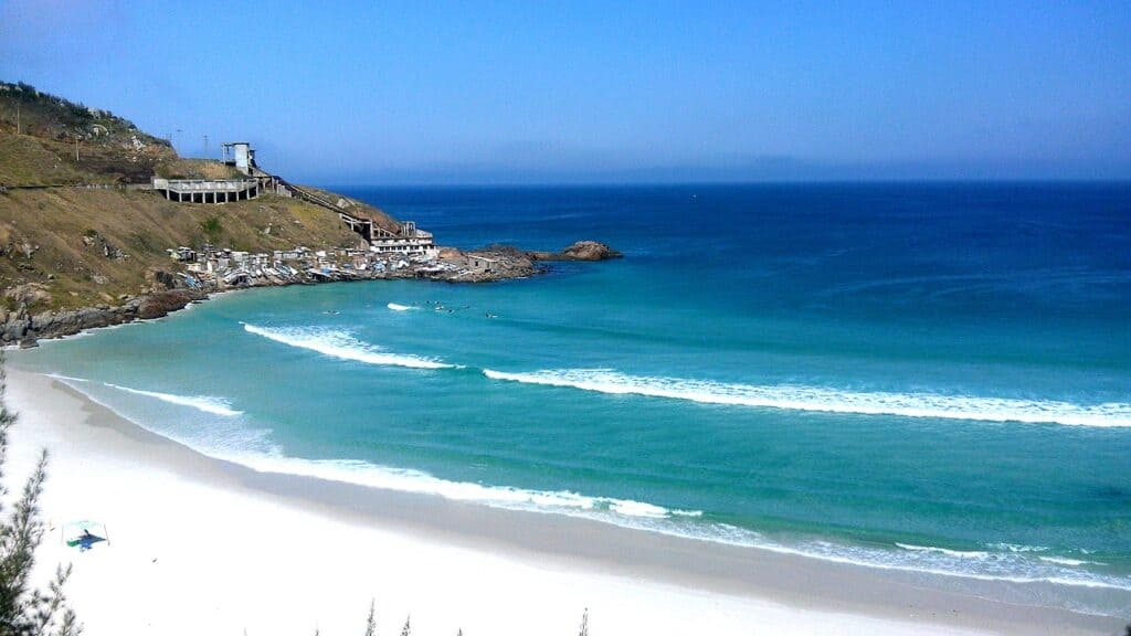 praias para surfar no Brasil