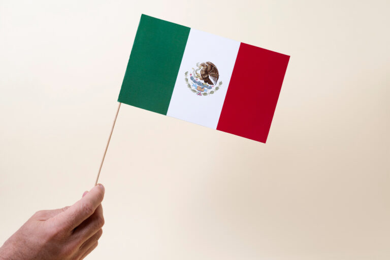 Regras, dicas e como funciona para alugar carro no México