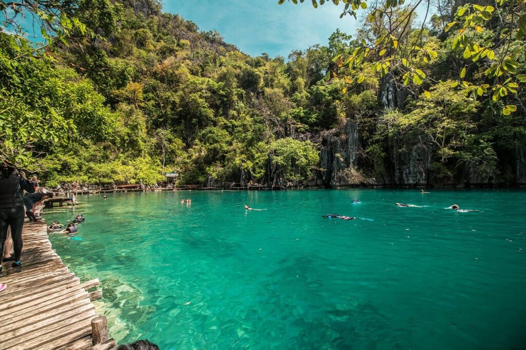 Guia completo para visitar o paraíso perdido de Coron nas Filipinas