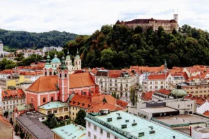 Castelos, histórias de dragões e muito mais: melhores passeios em Ljubljana