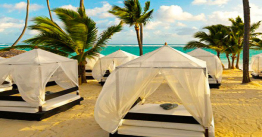 O Ocean Blue & Sand é um resort All-Inclusive com 11 bares e infraestrutura de lazer com centro de mergulho. Aproveite as ofertas do Zarpo!