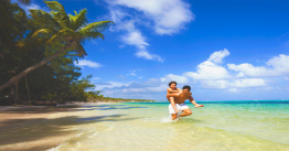 Resort All-Inclusive à beira da Praia do Bávaro, em Punta Cana. All-Inclusive servida em 10 restaurantes. Reserve agora no Zarpo!