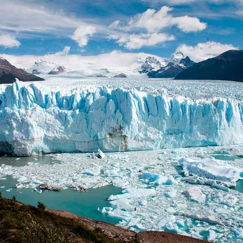 Caminhada pelo Glacial Perito Moreno