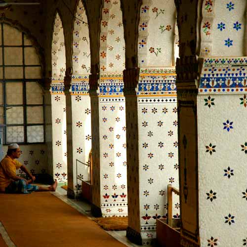 Tara Masjid (Mesquita da estrela)